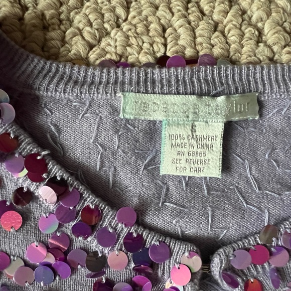Cashmere lavender cardigan with sequins - Picture 3 of 3